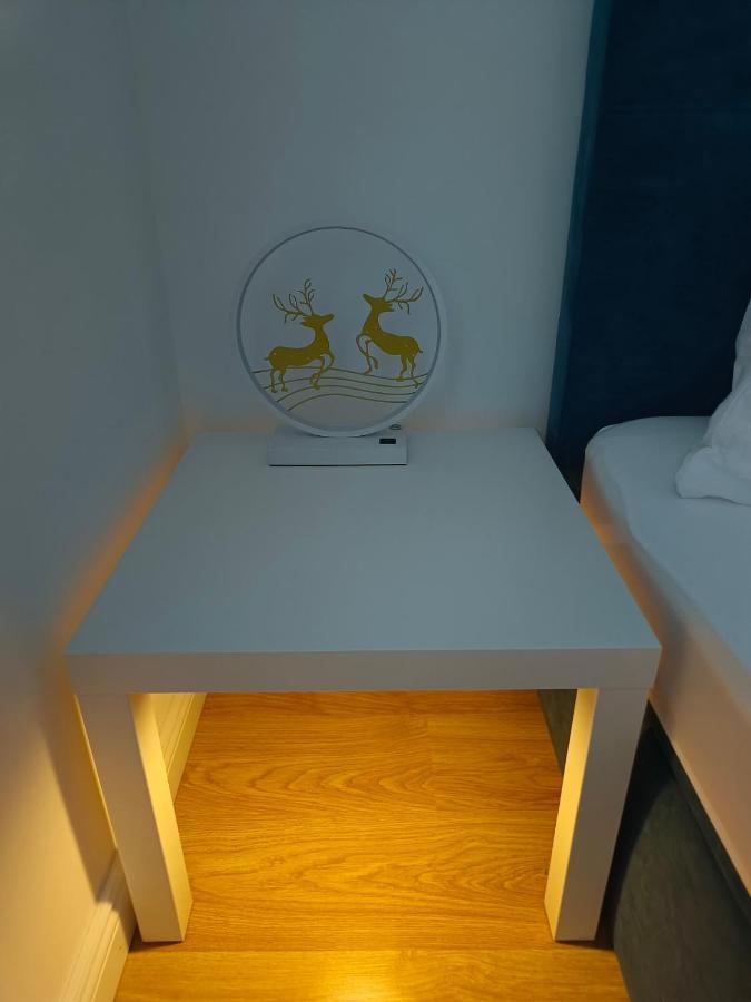Ruyi Holiday Sopron Bagian luar foto
